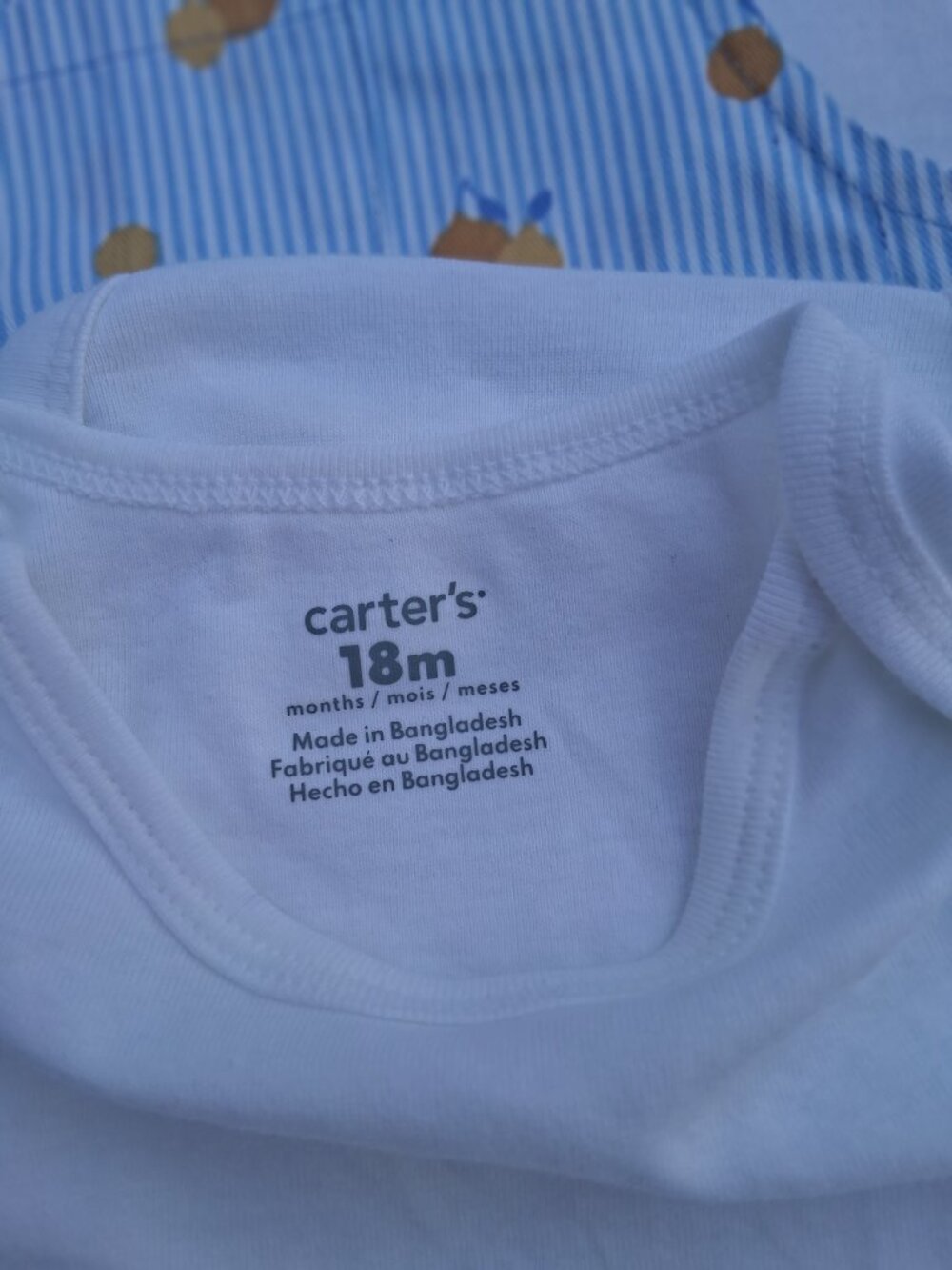 Carter's 2-Piece Cherry Print Dress Set Size 18M NWT Minor Defect - Picture 9 of 11
